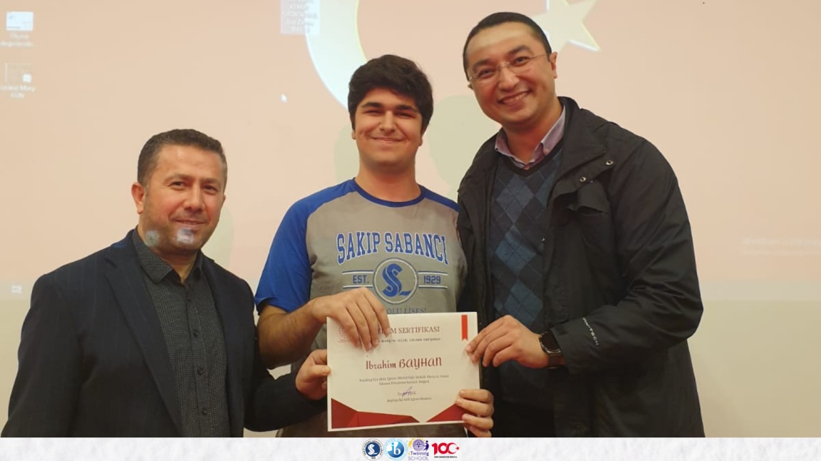 İstiklal Marşı’nı Güzel Okuma Yarışması Beşiktaş İlçe Finali'nde Öğrencimiz İbrahim BAYHAN 2. Olmuştur