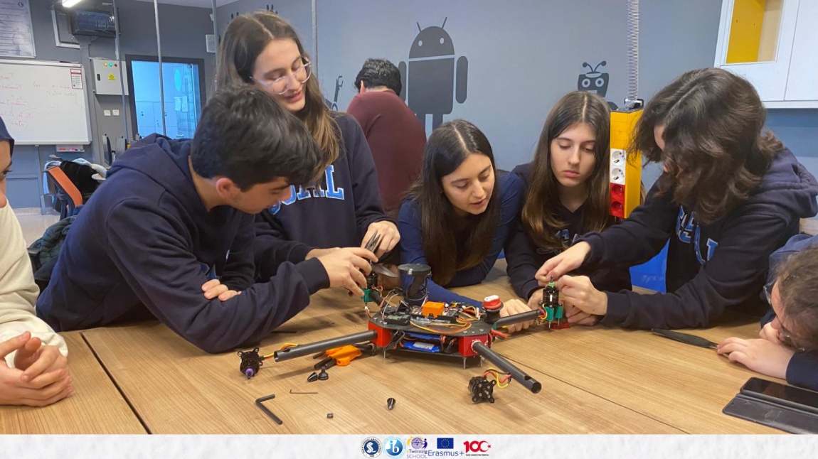 Okulumuz İHA Takımı cyberflightuav Ön Elemeleri Geçerek Liseler Arası İnsansız Hava Araçları Yarışmasına Katılmaya Hak Kazanmıştır